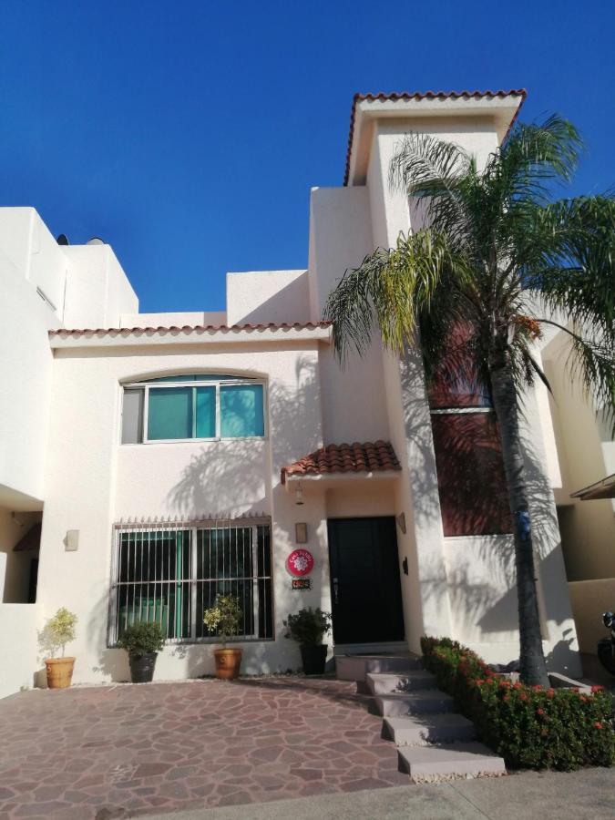 Bed and Breakfast Casa Dahlia 2 Mazatlán Exteriér fotografie